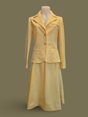 True Vintage Handmad Butter Yellow  Skirt Suit Two-Button Lapel 70s szXS One Off